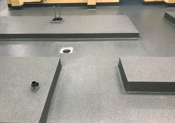 Kuechenboden Sockel 2